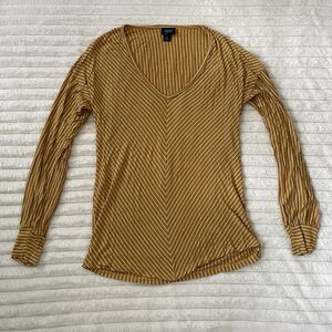 Daytrip Women's Yellow Mustard V-Neck Striped Top Blouse Rayon Size XS